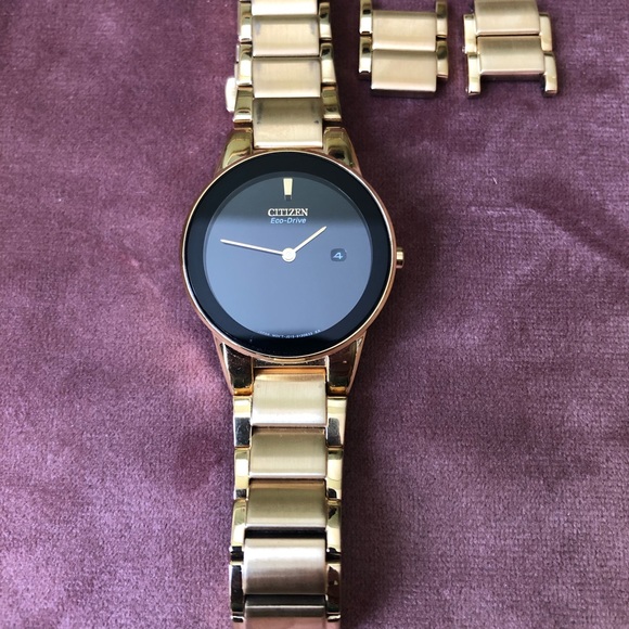 Citizen Axiom Eco-drive Women Watch - Picture 1 of 7